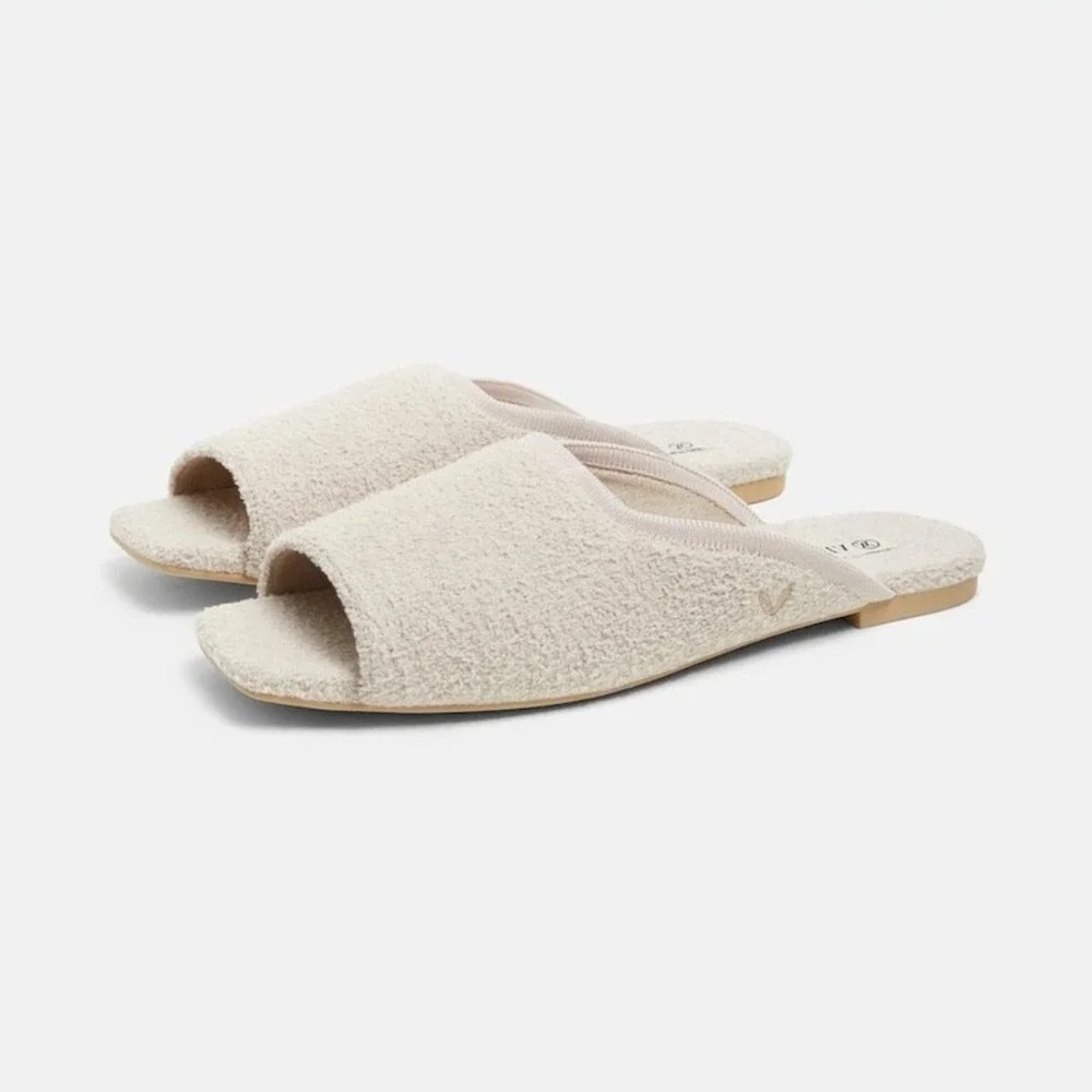 VIVAIA Square-Toe Fluffy Slides EU 41 / US 9.5 - Picture 1 of 10